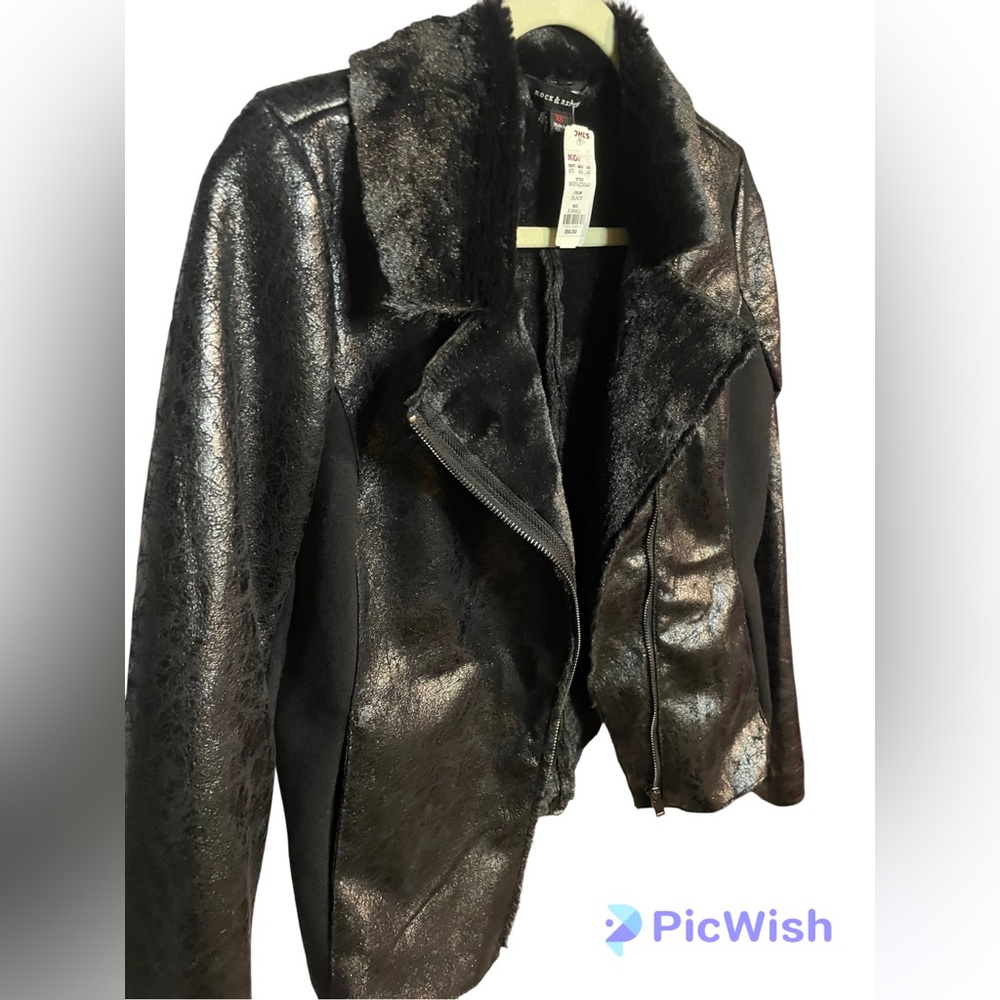 NWT Rock & Republic Black Faux Suede and Faux fur, zip up jacket. Size XS.